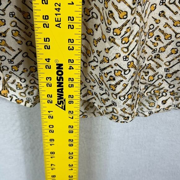 Chicos Women's Size 2 Button-Down Key Print Pattern Collared Long Sleeve Blouse - Picture 10 of 11